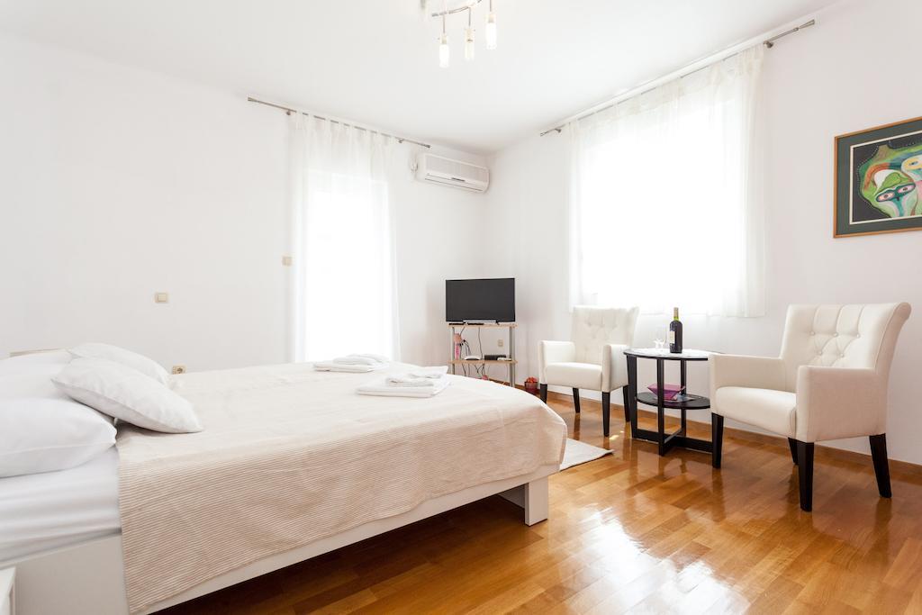 Beach Apartments Rafael Zadar Kamer foto