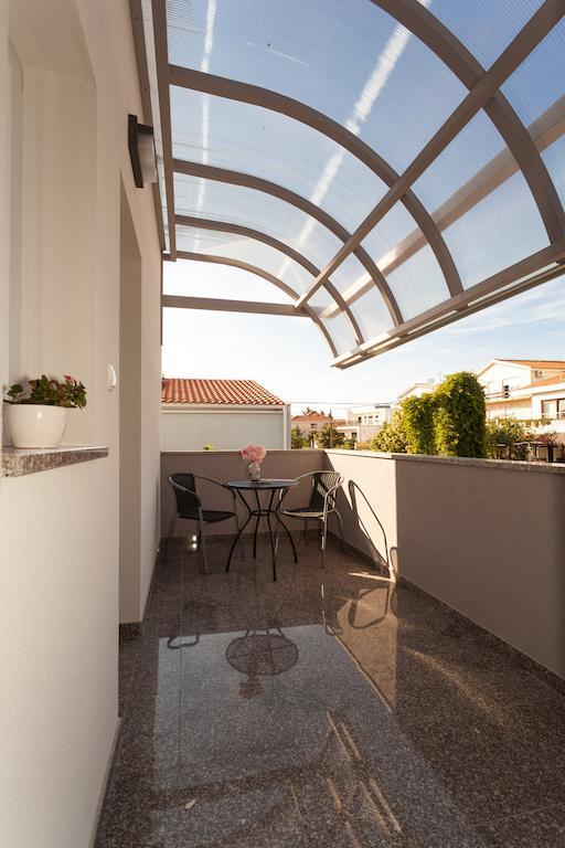 Beach Apartments Rafael Zadar Kamer foto